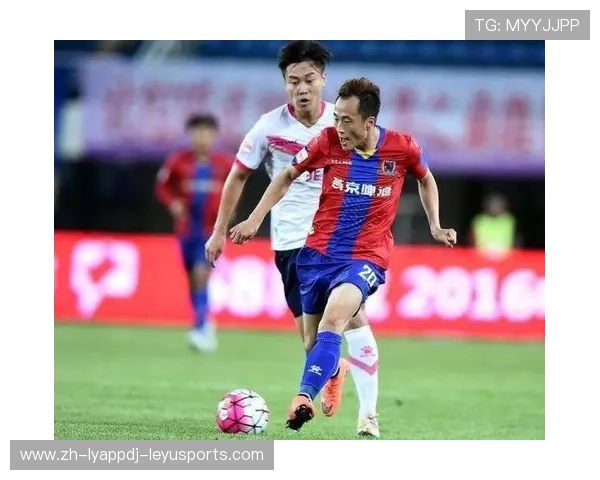 边路飞翼对决 法甲最佳边锋候选出炉